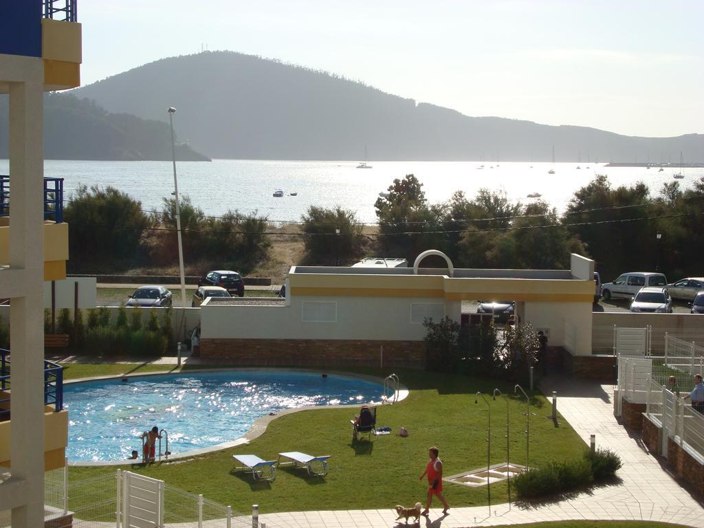 Apartamento Piscina Playa Cedeira Luaran gambar